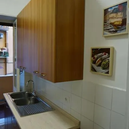 Rhome Away Fornaci Apartment *